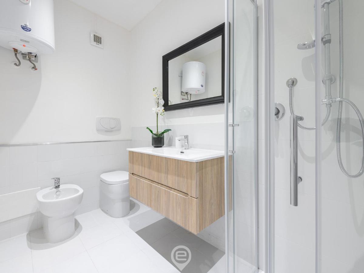 Garibaldi Central Apartment 칼리아리 외부 사진