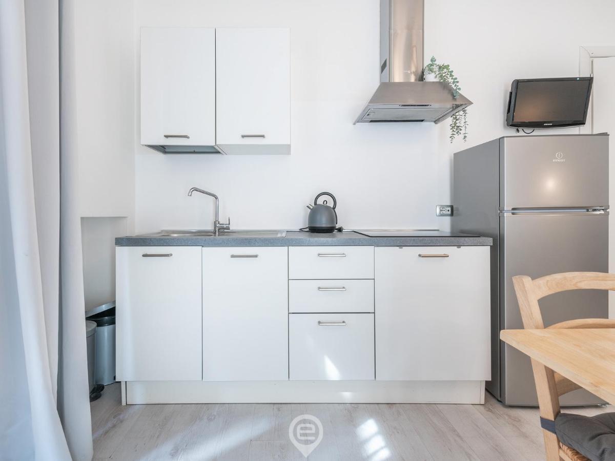 Garibaldi Central Apartment 칼리아리 외부 사진