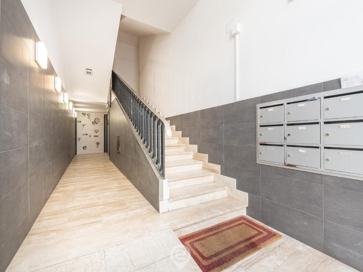 Garibaldi Central Apartment 칼리아리 외부 사진