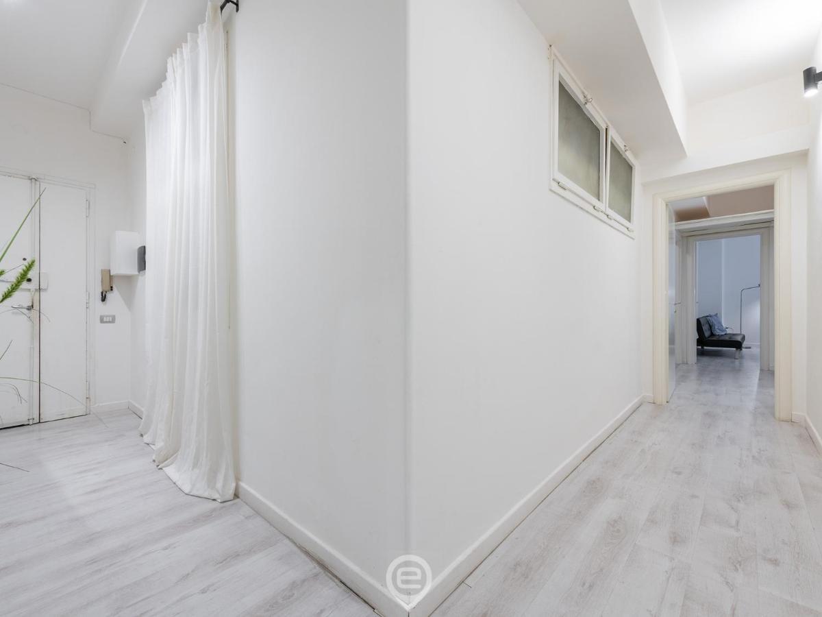 Garibaldi Central Apartment 칼리아리 외부 사진
