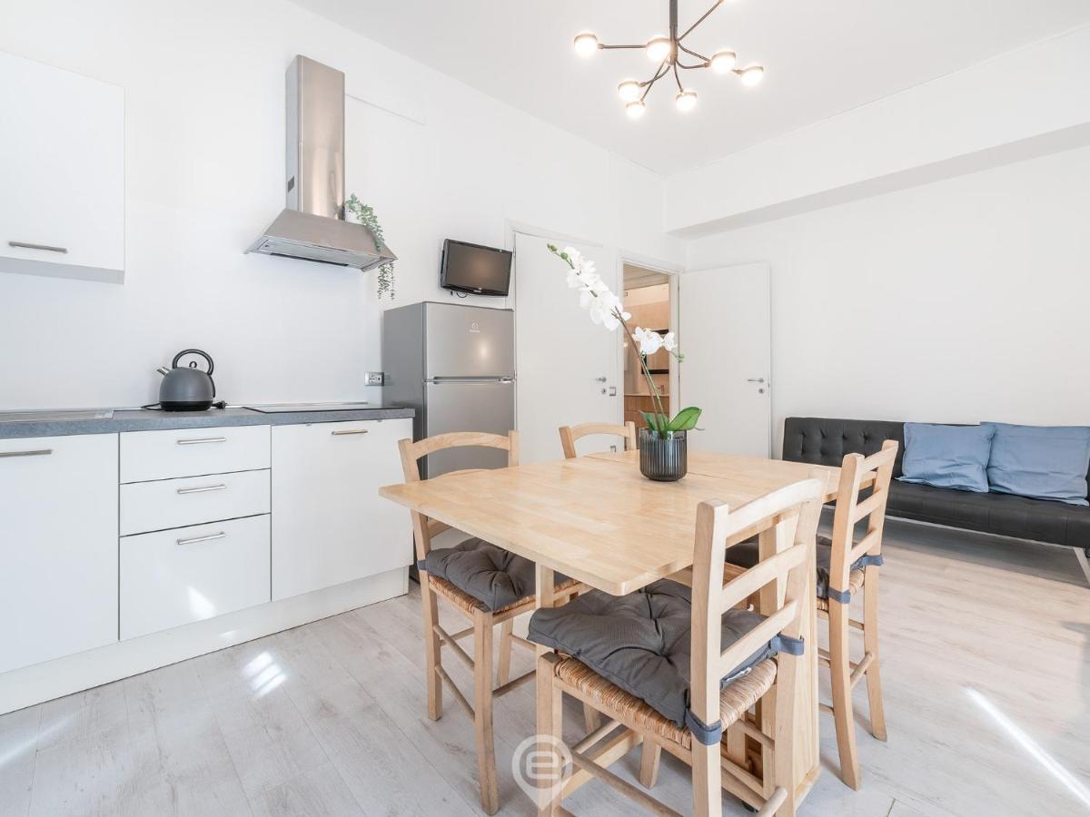 Garibaldi Central Apartment 칼리아리 외부 사진