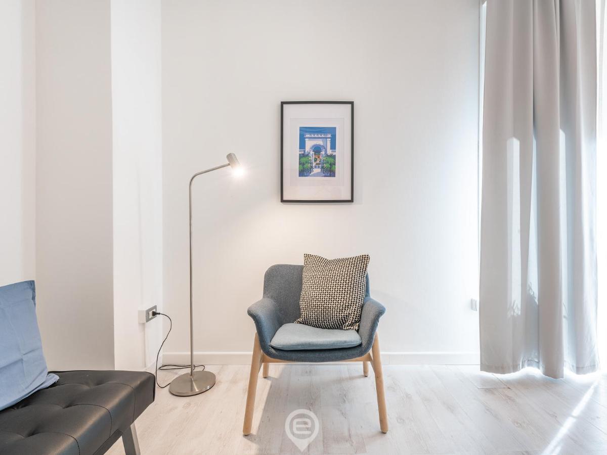 Garibaldi Central Apartment 칼리아리 외부 사진