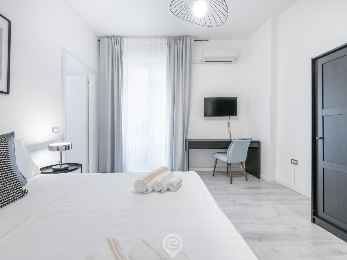 Garibaldi Central Apartment 칼리아리 외부 사진