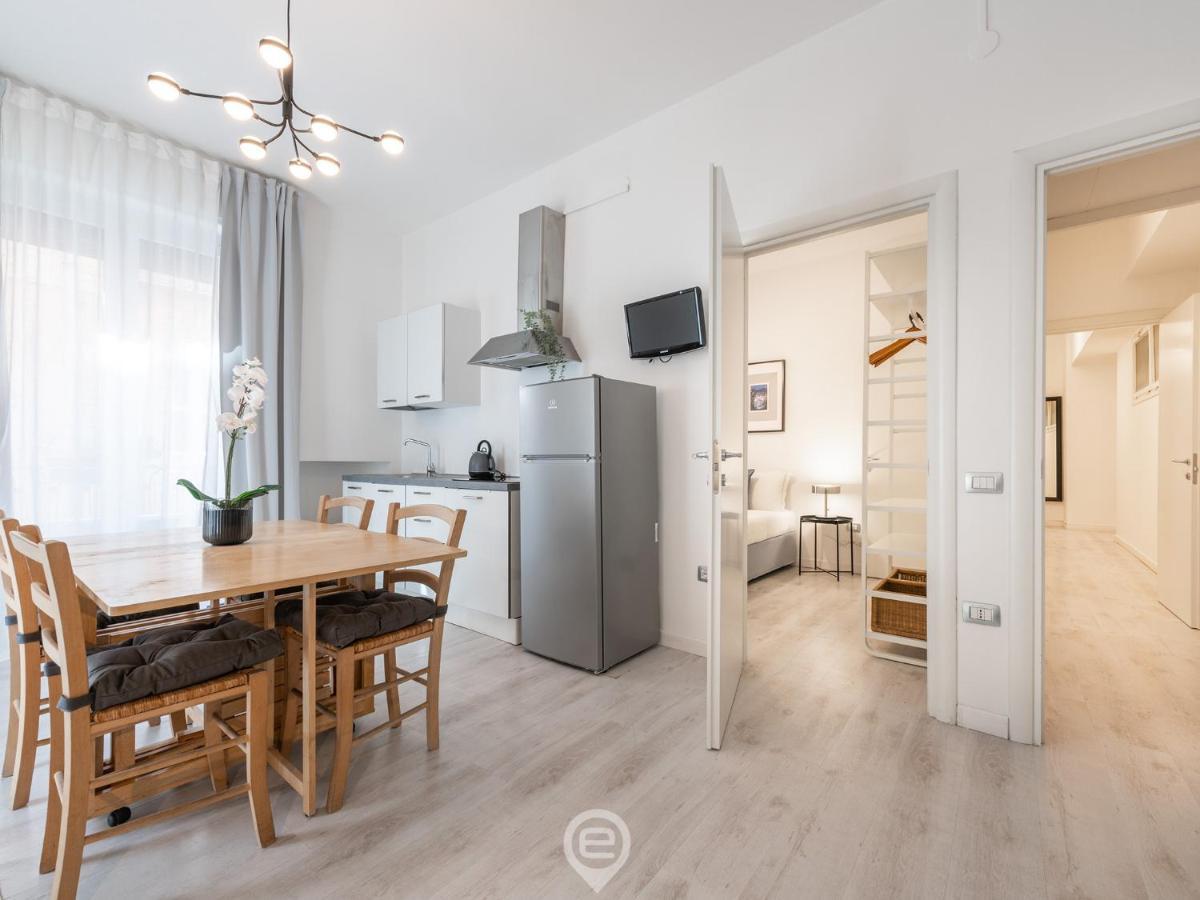 Garibaldi Central Apartment 칼리아리 외부 사진